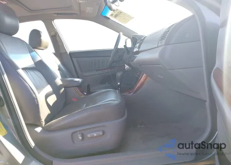 2005 Toyota Camry Xle V6 z USA, uszkodzony, nr VIN 4T1BF30K35U614322